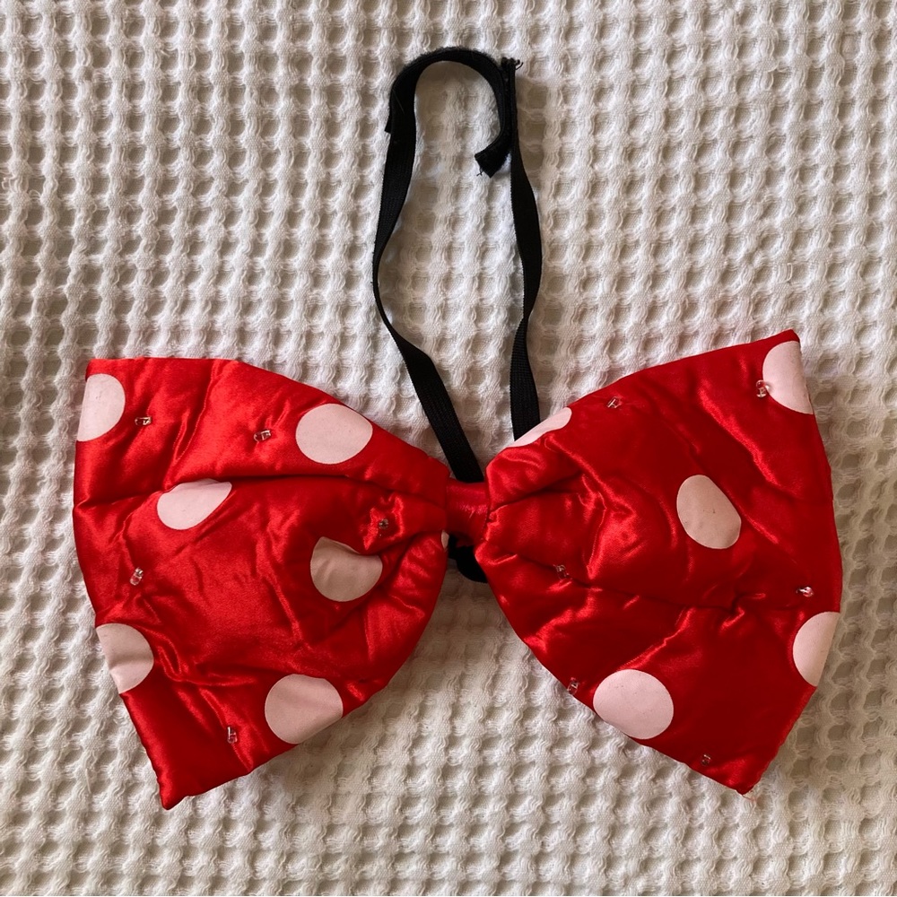 Minnie Mouse light up bow